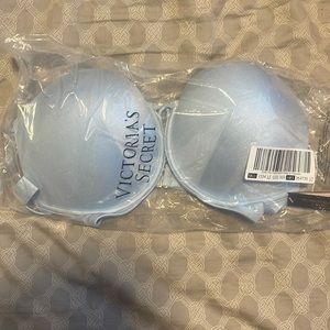 Victoria’s Secret Bombshell Shine Strap Bikini blue push up size 34DD NWT